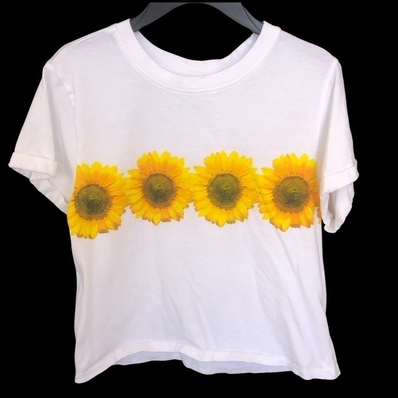 Vibe Tops - White Juniors Small Sunflower Top Vibe N’